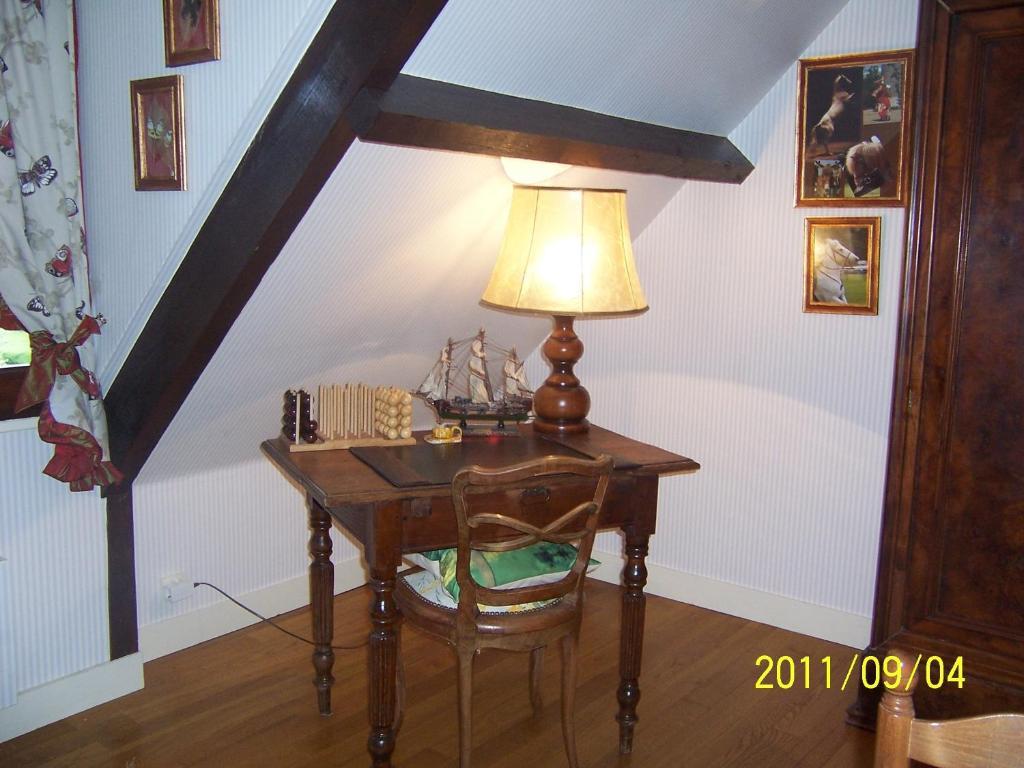 Villa Aux Marguerites Sainte-Genevieve-les-Gasny Habitación foto
