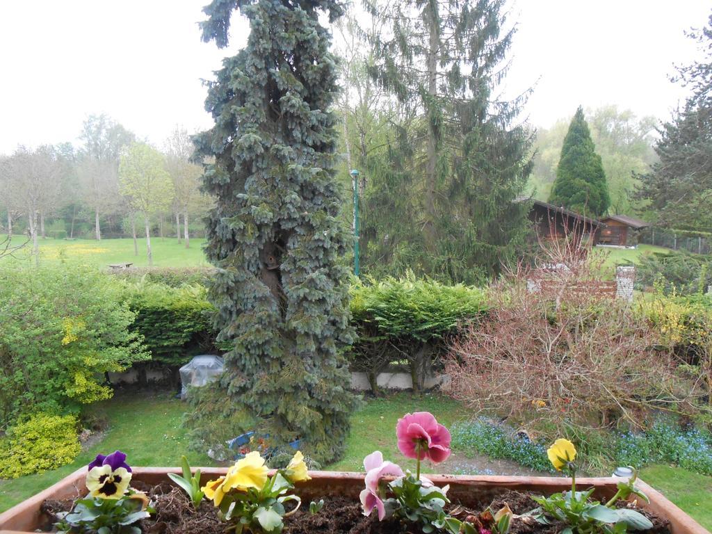 Villa Aux Marguerites Sainte-Genevieve-les-Gasny Habitación foto