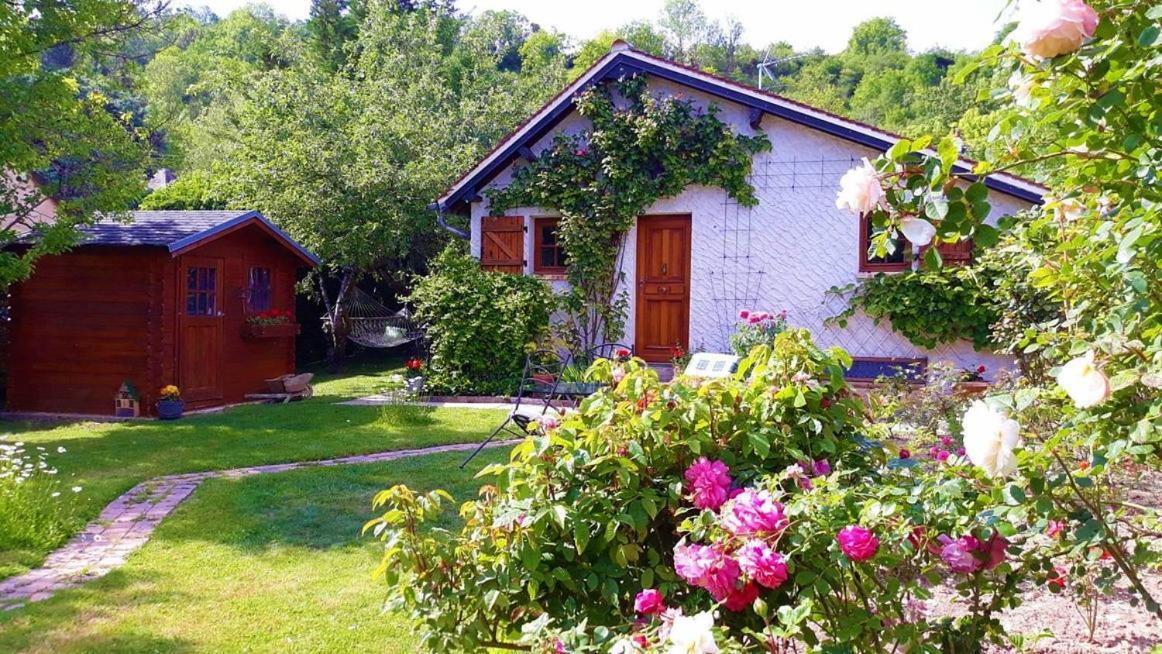 Villa Aux Marguerites Sainte-Genevieve-les-Gasny Exterior foto